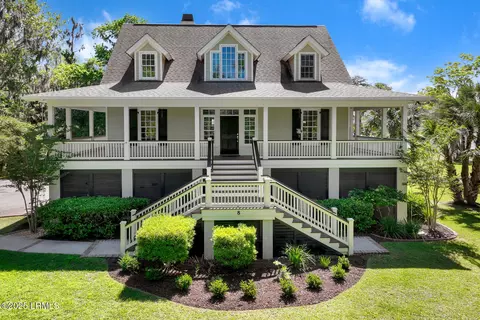 8 Stillwater Ln, Bluffton, SC 29910