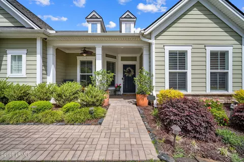 1726 Freshwater Ln, Okatie, SC 29909