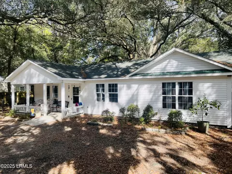 1403 Park Ave, Beaufort, SC 29902