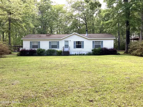 6593 Lowcountry Dr, Ridgeland, SC 29936