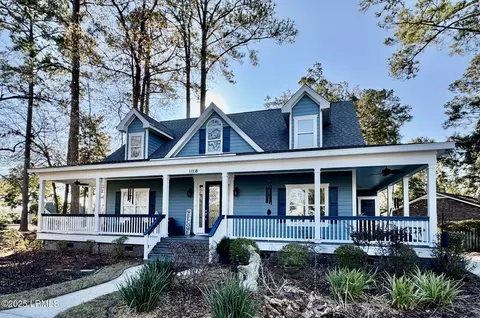 1118 Otter Cir, Beaufort, SC 29902