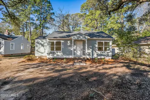 416 Meritta Ave, Beaufort, SC 29902