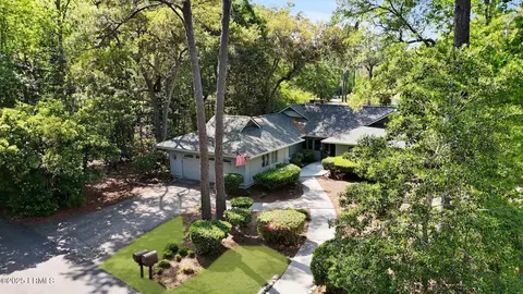 1 Teal Ln, Hilton Head Island, SC 29926