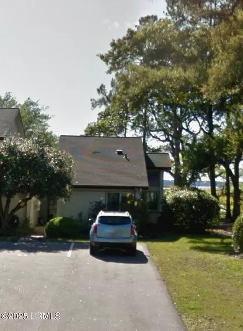 6 Marsh Harbor Dr #A, Beaufort, SC 29907