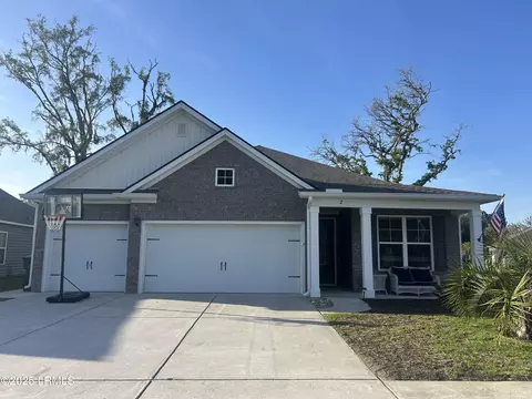 2 Hammermill Ln, Bluffton, SC 29909