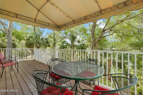 70 Shipyard Dr #166, Hilton Head Island, SC 29928