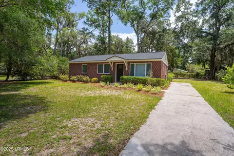 1904 Park Ave, Beaufort, SC 29902