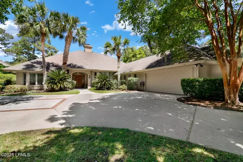 6 Barksdale Ct, Hilton Head Island, SC 29926