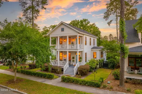 23 Tuscarora Trl, Beaufort, SC 29906