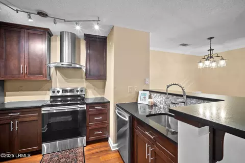 50 Pebble Beach Cv #E110, Bluffton, SC 29910