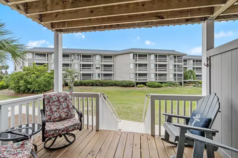 3 Cedar Reef Dr #E-108, Saint Helena Island, SC 29920