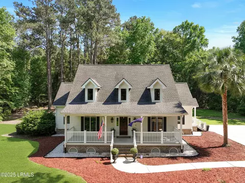 604 Ashdale Dr, Beaufort, SC 29907