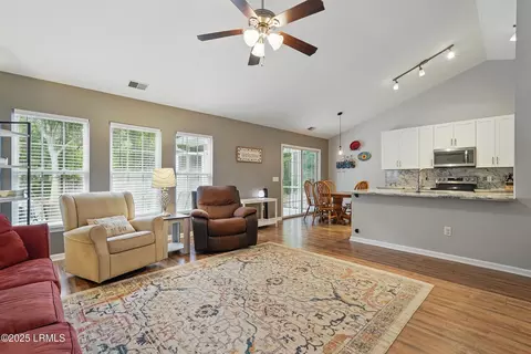 29 Wiregrass Way, Bluffton, SC 29910 photo 14
