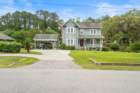 6050 Vaux Rd, Beaufort, SC 29906