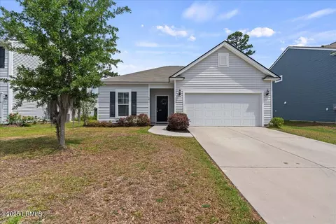 16 Toxaway Ln, Beaufort, SC 29906