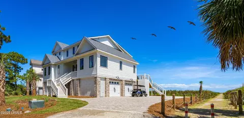 711 Red Drum Rd N, Fripp Island, SC 29920