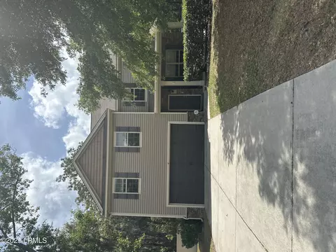 18 Oleander Dr, Beaufort, SC 29907