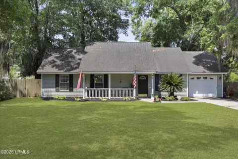 59 Ardmore Ave, Beaufort, SC 29907