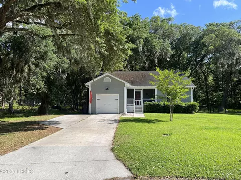 52 Canopy Ln, Spring Island, SC 29909