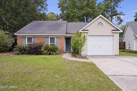 111 Macfarren Ln, Summerville, SC 29485