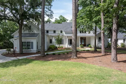 62 Winding Oak Dr, Okatie, SC 29909
