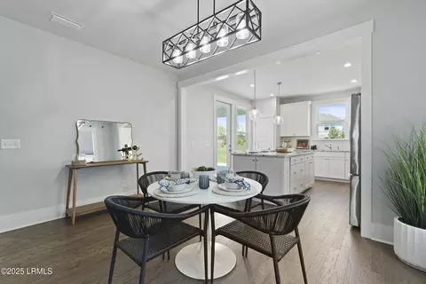 Dining - 264 Aurora Way, Bluffton, SC 29909 photo 2 of 3
