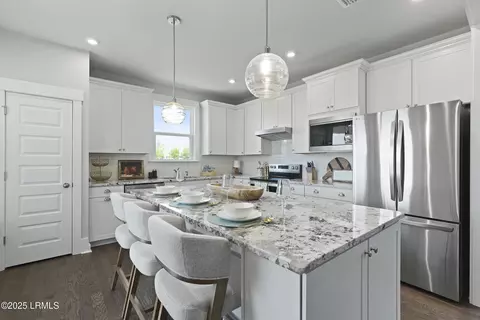 Kitchen - 264 Aurora Way, Bluffton, SC 29909 photo 1 of 6