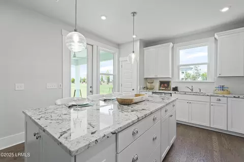 Kitchen - 264 Aurora Way, Bluffton, SC 29909 photo 2 of 6