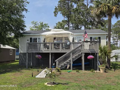 6 Indianhead Trl, Saint Helena Island, SC 29920