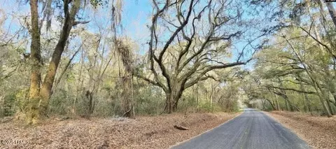 tbd Carolina Cswy, Saint Helena Island, SC 29920