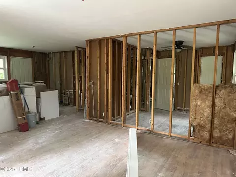 202 Sharon Ave, Hampton, SC 29924 photo 5