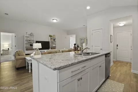 Entry Way - 42 Old Mill Xing, Bluffton, SC 29910 photo 8 of 11