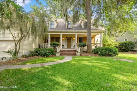 22 Ridge Rd, Beaufort, SC 29907