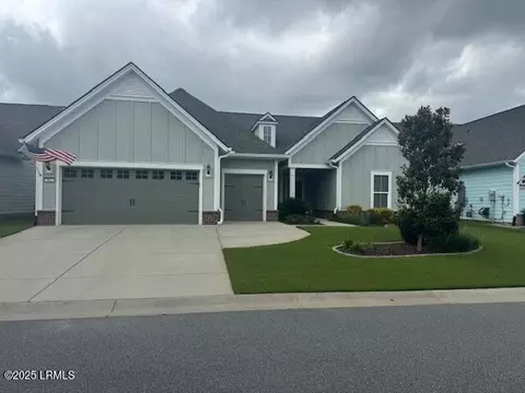 662 Palmdale Ln, Okatie, SC 29909