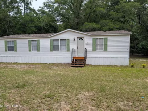 26 Craig Ln, Beaufort, SC 29906