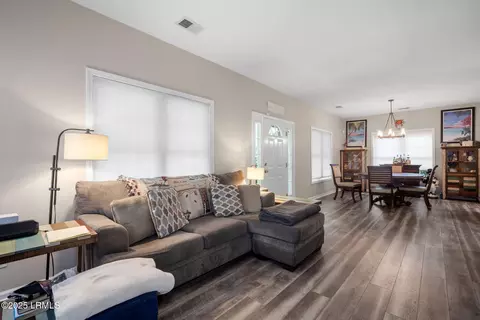 5 Regent Ave, Bluffton, SC 29910 photo 6