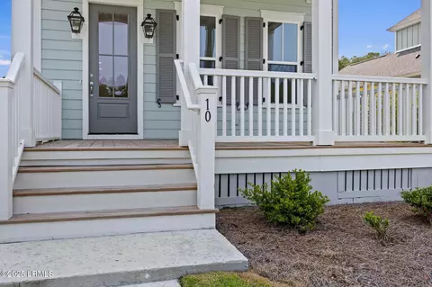 Exterior - 10 Skipperling Ln, Bluffton, SC 29909 photo 1 of 17