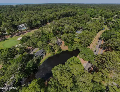6 Bridgeport Ln, Hilton Head Island, SC 29928