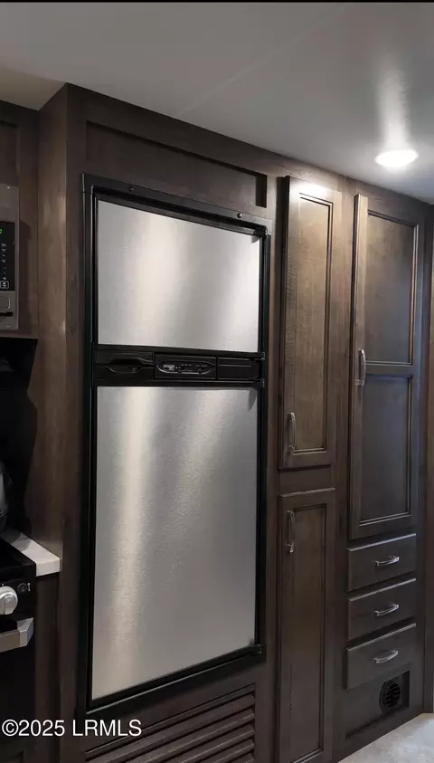 Kitchen - 900 3rd St W, Hampton, SC 29924 photo 5 of 5