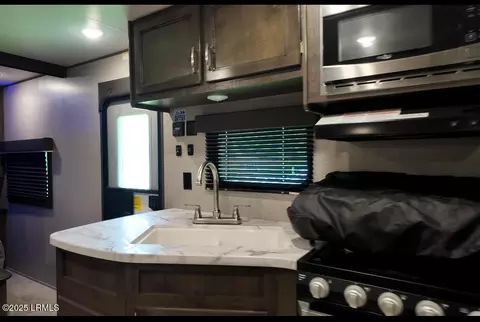 Kitchen - 900 3rd St W, Hampton, SC 29924 photo 4 of 5