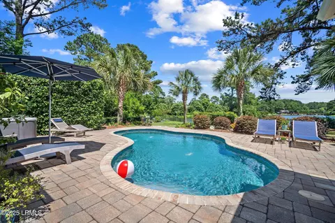 114 Besseleiu Ct, Bluffton, SC 29910