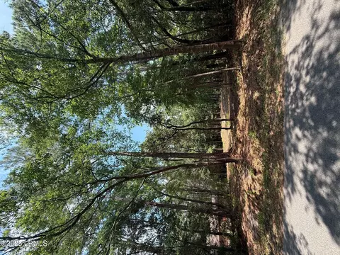 86 Wade Hampton Dr, Beaufort, SC 29907