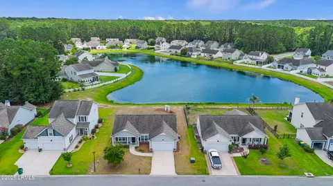 24 Sand Live Oak Dr, Bluffton, SC 29910