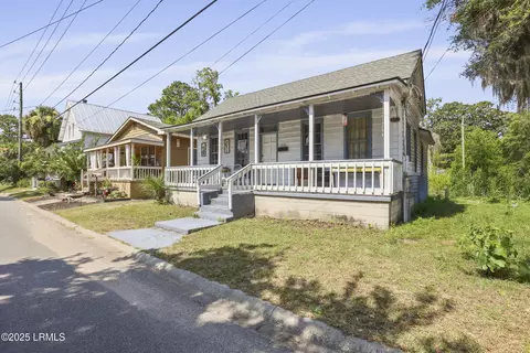 910 West St, Beaufort, SC 29902
