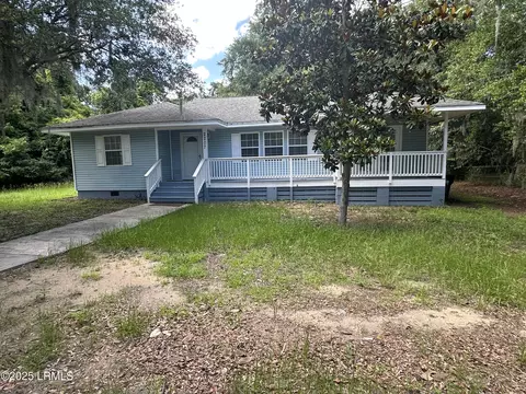 2207 Morris St, Beaufort, SC 29902