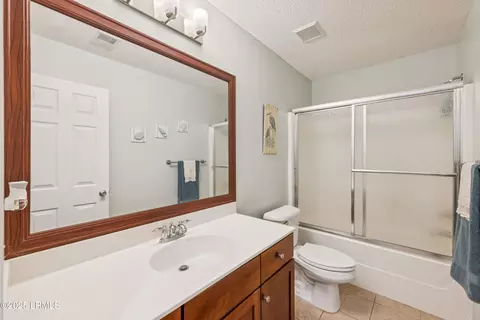 Bath - 69 Wheatfield Cir, Bluffton, SC 29910 photo 4 of 4