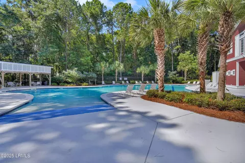 Exterior - 69 Wheatfield Cir, Bluffton, SC 29910 photo 11 of 13