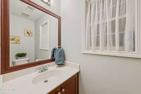 Bath - 69 Wheatfield Cir, Bluffton, SC 29910 photo 1 of 4