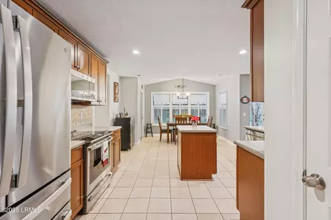 Kitchen - 69 Wheatfield Cir, Bluffton, SC 29910 photo 1 of 4
