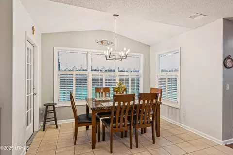 Dining - 69 Wheatfield Cir, Bluffton, SC 29910 photo 3 of 4